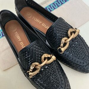 TORY BURCH JESSA WOVEN PERFECT BLACK LOAFERS. SIZE 6.5